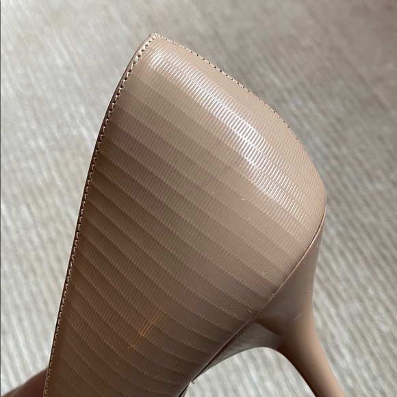 Jimmy Choo Love 85 Textured Leather Nude Tan Pumps Closed Toe Heels Size 7.5 - Picture 12 of 16